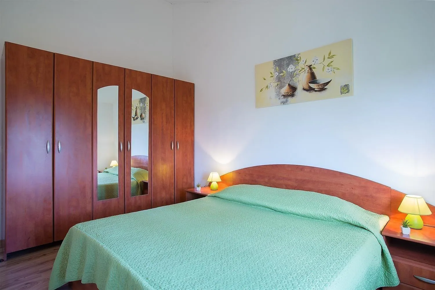 Ferienwohnung Fuer 6 Personen Ca 92 Qm In Barban, Istrien Bucht Von Rasa Croacia